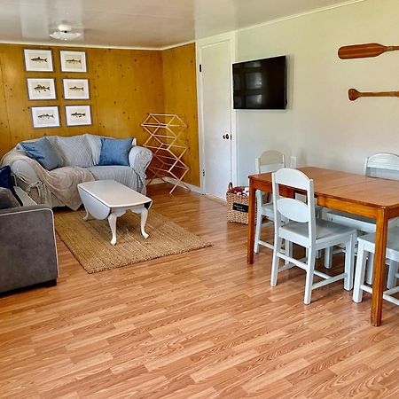 Drop Anchor Cottages And Lake House جينيفا أن ليك المظهر الخارجي الصورة