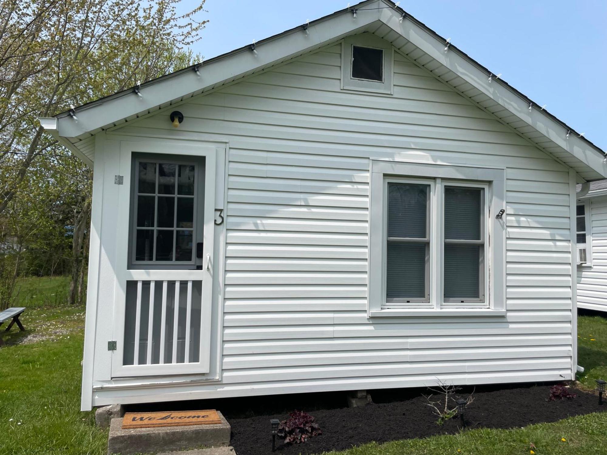 Drop Anchor Cottages And Lake House جينيفا أن ليك المظهر الخارجي الصورة